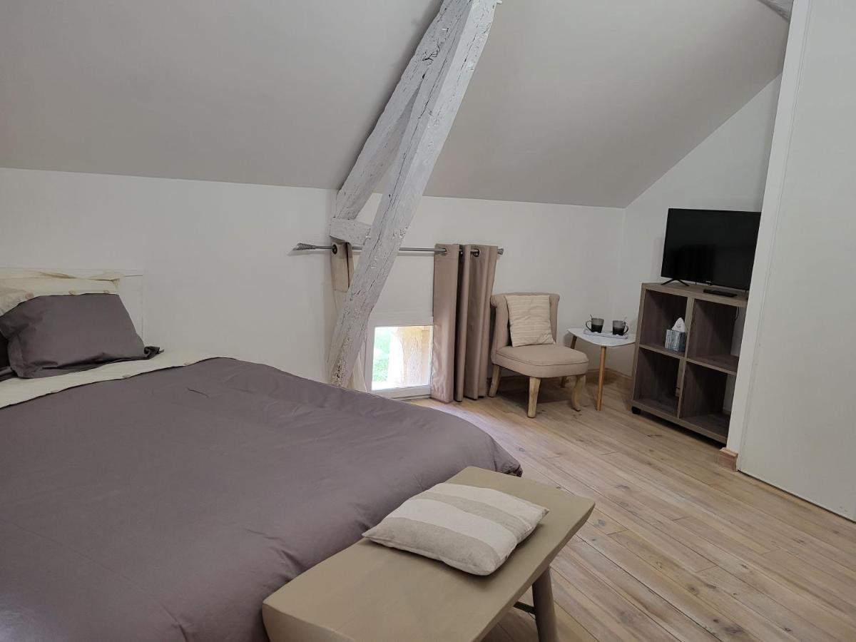 Le Clos Des Figuiers - 3 Chambres D'Hotes De Charme Duravel Luaran gambar